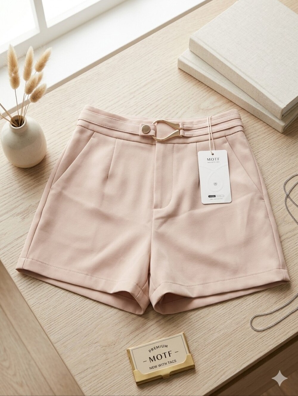 MOTF Shorts Cream High-Waist Belted with Gold Ring NWT Size S - Picture 1 of 8